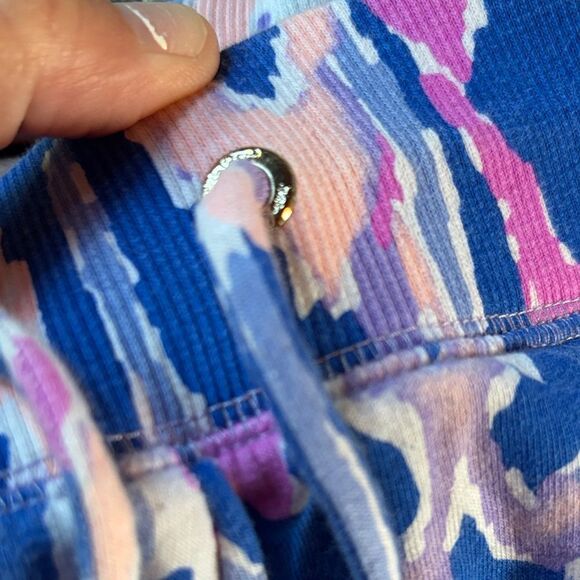 Lilly Pulitzer Blue and Pink Patterned Athletic Shorts - Picture 3 of 11